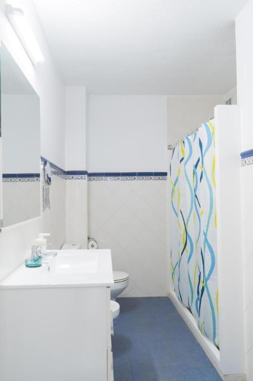 Beautiful Coastal 3-bedroom - 1 Minute Away From Appartement Fuengirola